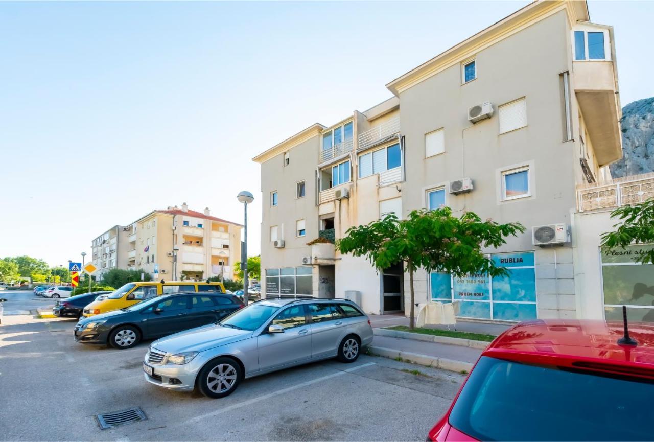 Apartment Pepalo,Omis Free Parking Exterior foto